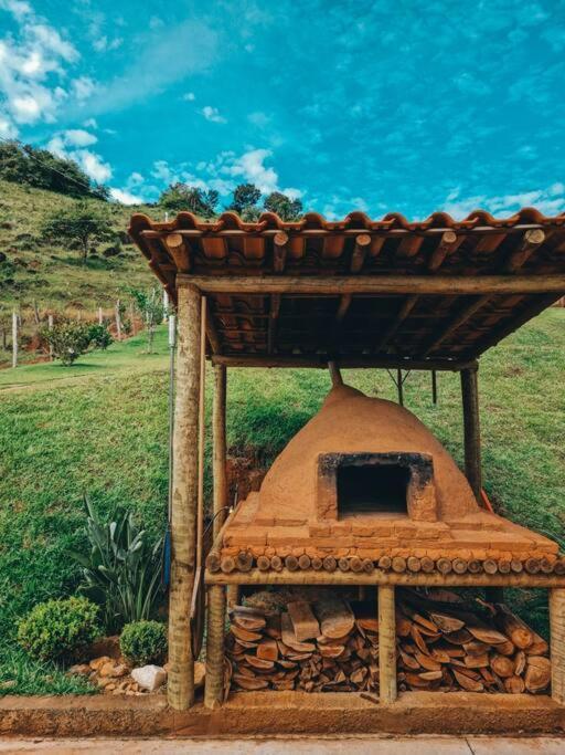 Casa Container Com Spa E Linda Vista Para A Serra Da Mantiqueira Βίλα Bueno Brandão Εξωτερικό φωτογραφία