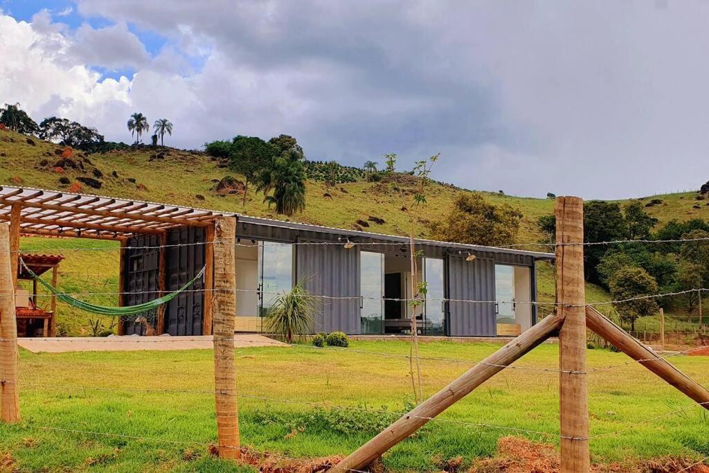 Casa Container Com Spa E Linda Vista Para A Serra Da Mantiqueira Βίλα Bueno Brandão Εξωτερικό φωτογραφία