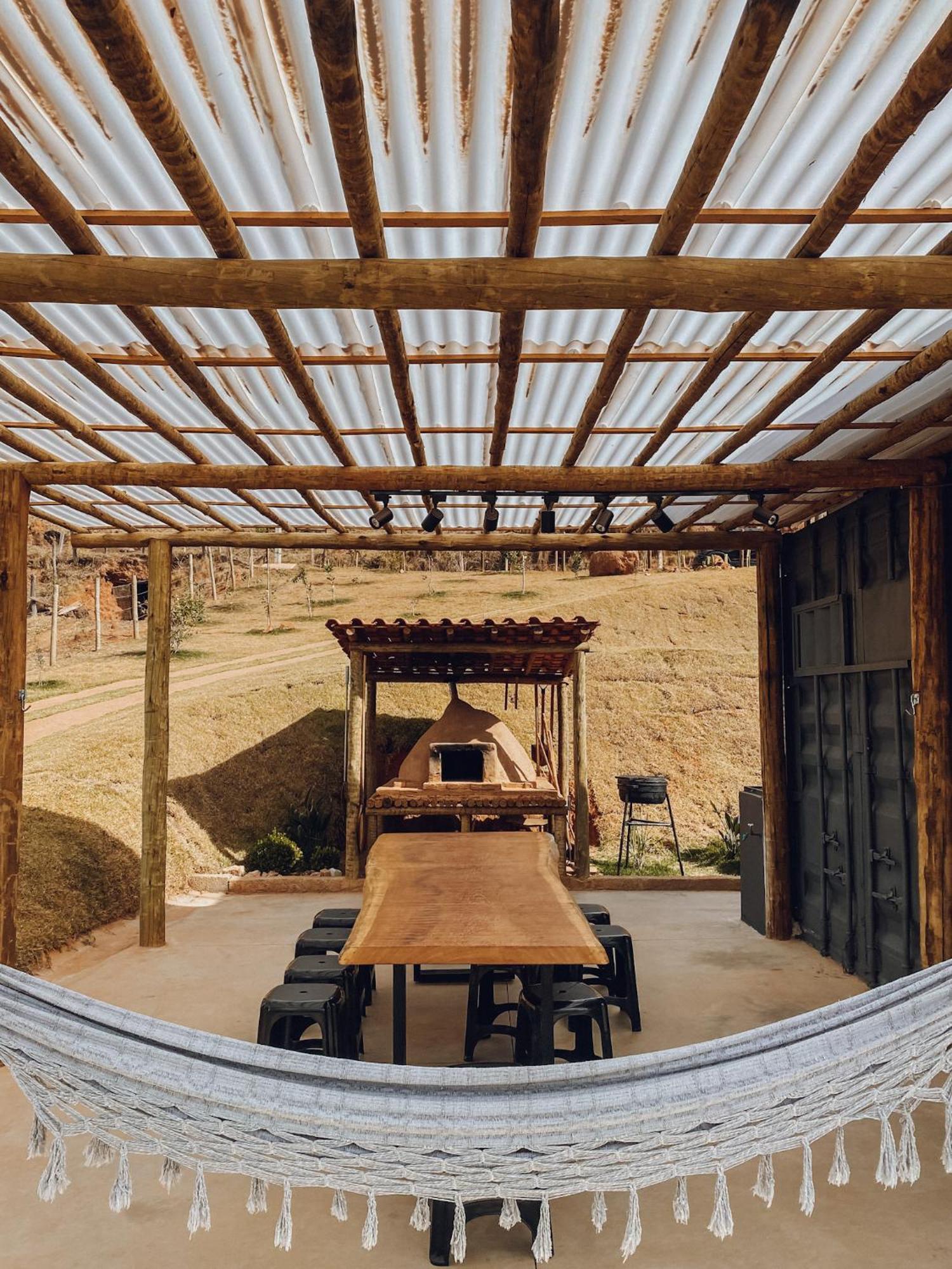 Casa Container Com Spa E Linda Vista Para A Serra Da Mantiqueira Βίλα Bueno Brandão Εξωτερικό φωτογραφία