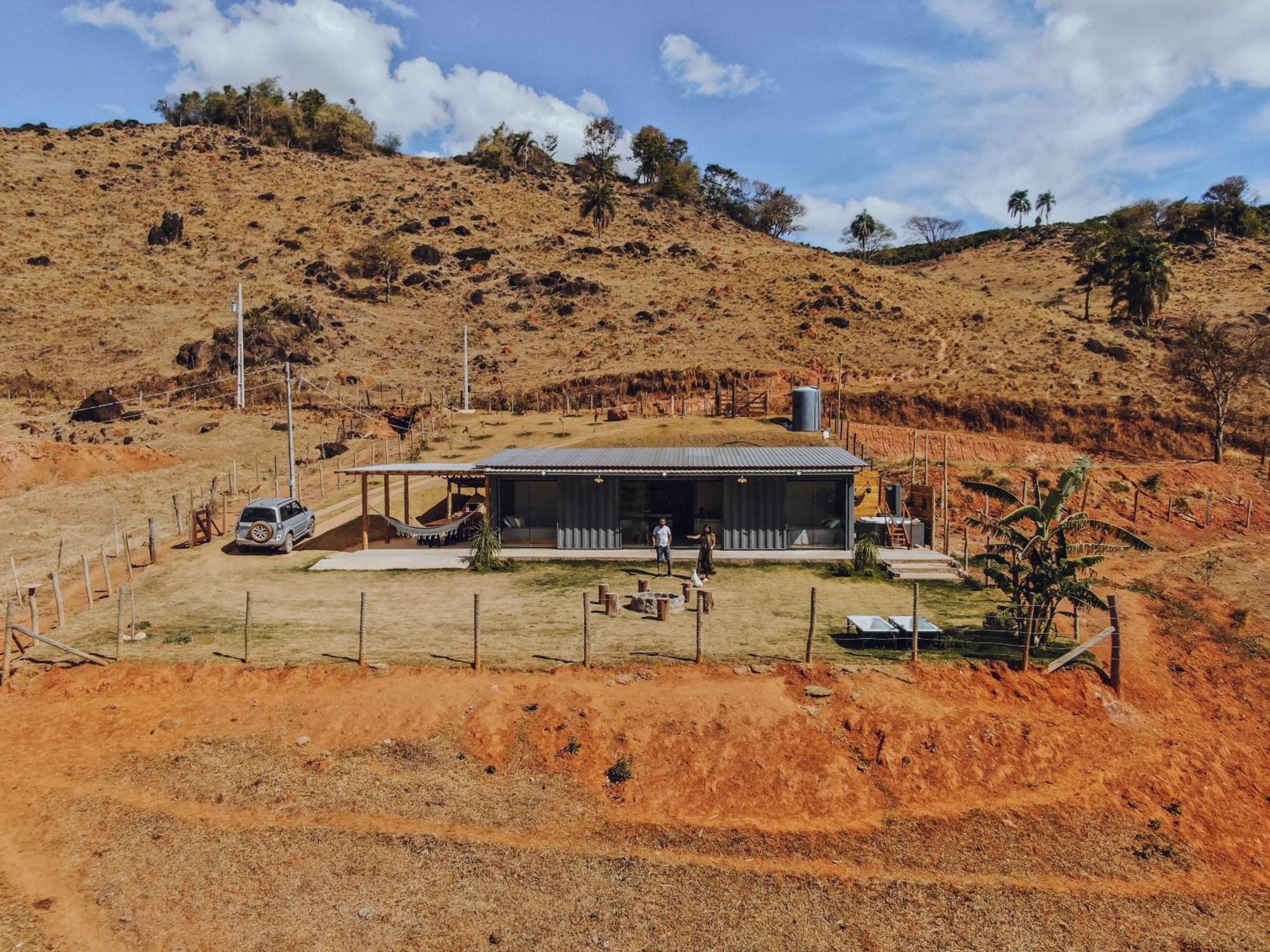 Casa Container Com Spa E Linda Vista Para A Serra Da Mantiqueira Βίλα Bueno Brandão Εξωτερικό φωτογραφία